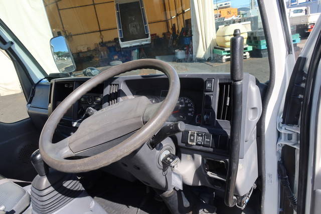 いすゞエルフダンプ小型（2t・3t）[写真29]