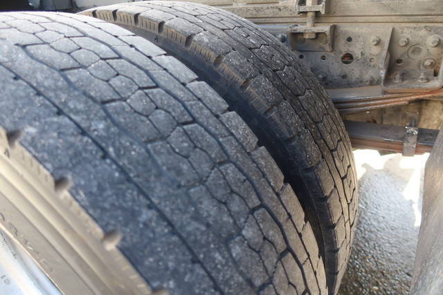 三菱ふそうキャンターパッカー車（塵芥車）小型（2t・3t）[写真22]