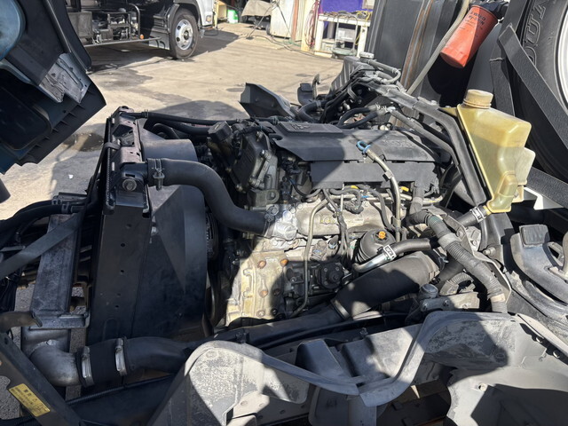 三菱ふそうキャンターパッカー車（塵芥車）小型（2t・3t）[写真22]