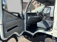 三菱ふそうキャンターパッカー車（塵芥車）小型（2t・3t）[写真27]