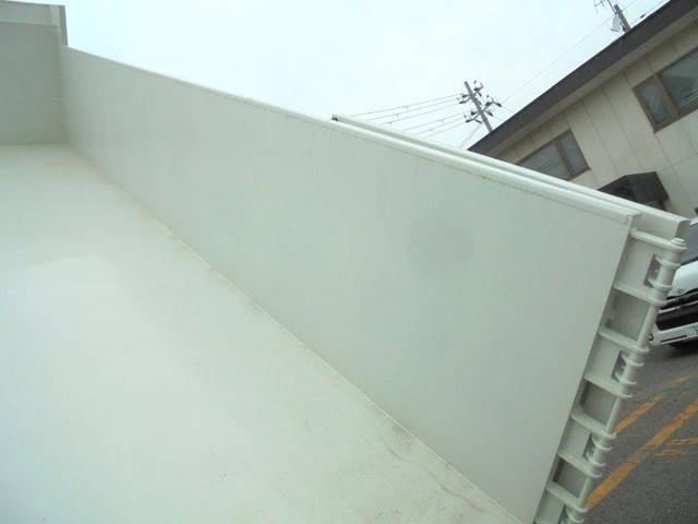 日野プロフィア深ダンプ（土砂禁ダンプ）大型（10t）[写真12]