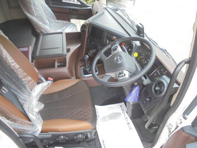 日野プロフィア深ダンプ（土砂禁ダンプ）大型（10t）[写真27]