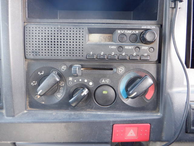 いすゞエルフ深ダンプ（土砂禁ダンプ）小型（2t・3t）[写真35]