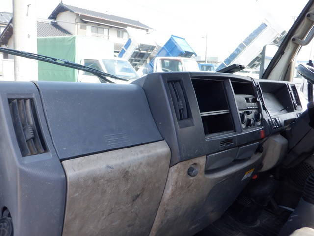 いすゞエルフ深ダンプ（土砂禁ダンプ）小型（2t・3t）[写真40]