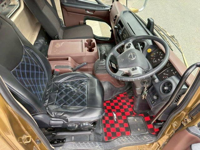 日野レンジャーミキサー車（コンクリートミキサー）増トン（6t・8t）[写真26]