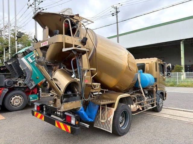 日野レンジャーミキサー車（コンクリートミキサー）増トン（6t・8t）[写真04]