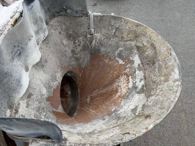 日野レンジャーミキサー車（コンクリートミキサー）増トン（6t・8t）[写真06]