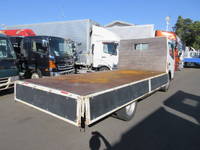 三菱ふそうキャンター平ボディ小型（2t・3t）[写真27]