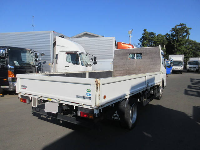 三菱ふそうキャンター平ボディ小型（2t・3t）[写真05]