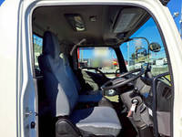 いすゞフォワードコンテナ専用車中型（4t）[写真14]