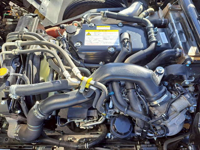 いすゞフォワードコンテナ専用車中型（4t）[写真29]