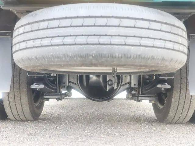 トヨタトヨエース平ボディ小型（2t・3t）[写真18]