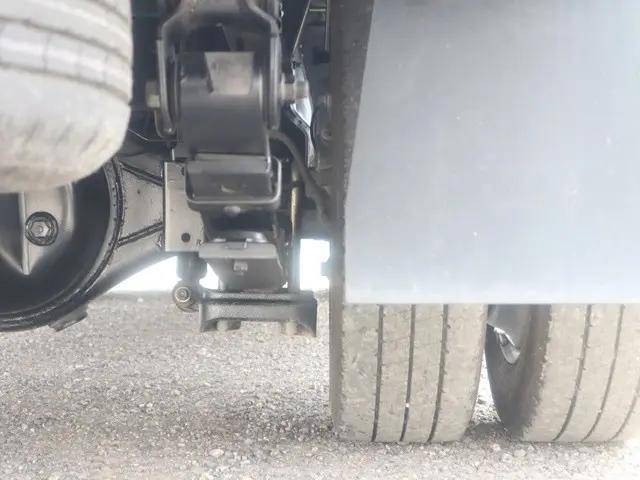 トヨタトヨエース平ボディ小型（2t・3t）[写真26]