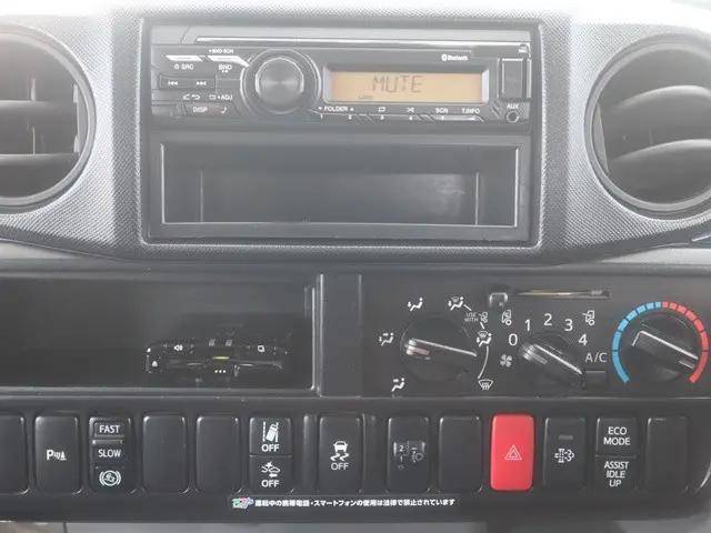 トヨタトヨエース平ボディ小型（2t・3t）[写真34]