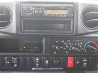 トヨタトヨエース平ボディ小型（2t・3t）[写真35]