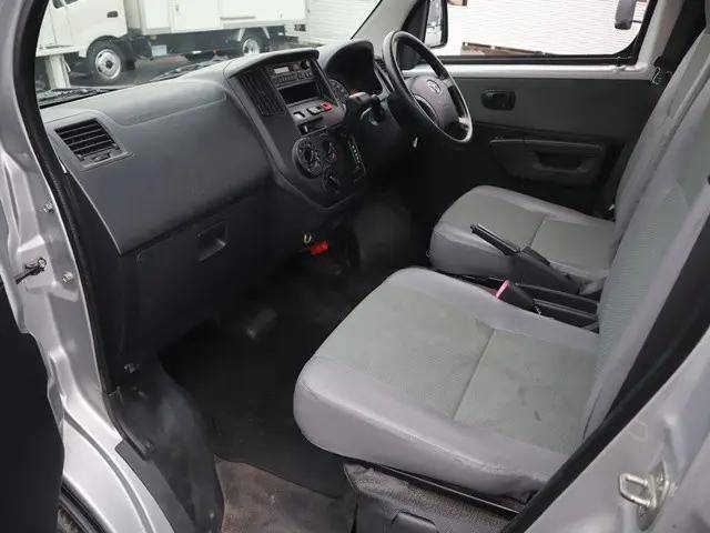 トヨタタウンエース平ボディ小型（2t・3t）[写真28]