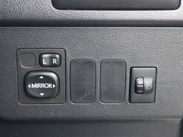 トヨタタウンエース平ボディ小型（2t・3t）[写真34]