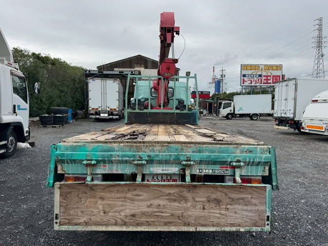 三菱ふそうキャンタークレーン4段小型（2t・3t）[写真12]