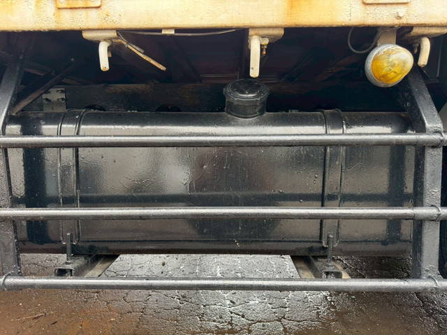 三菱ふそうファイター平ボディ増トン（6t・8t）[写真19]