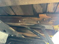 三菱ふそうファイター平ボディ増トン（6t・8t）[写真23]