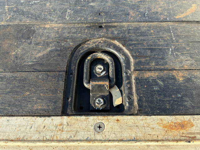 日野デュトロ平ボディ小型（2t・3t）[写真15]