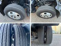 日野デュトロ平ボディ小型（2t・3t）[写真20]