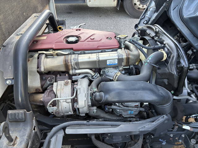 日野デュトロ平ボディ小型（2t・3t）[写真24]