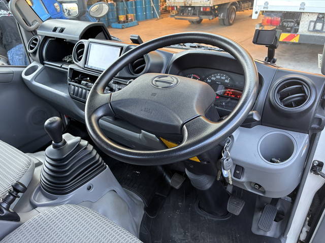 日野デュトロ平ボディ小型（2t・3t）[写真33]