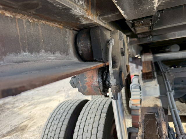 いすゞフォワードセーフティローダー増トン（6t・8t）[写真21]