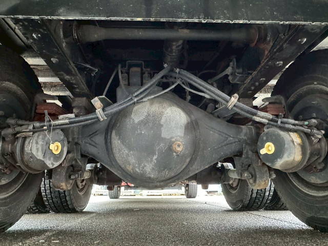 いすゞフォワードセーフティローダー増トン（6t・8t）[写真26]