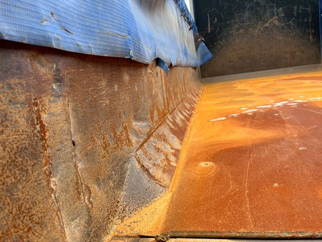 日野プロフィアダンプ大型（10t）[写真13]