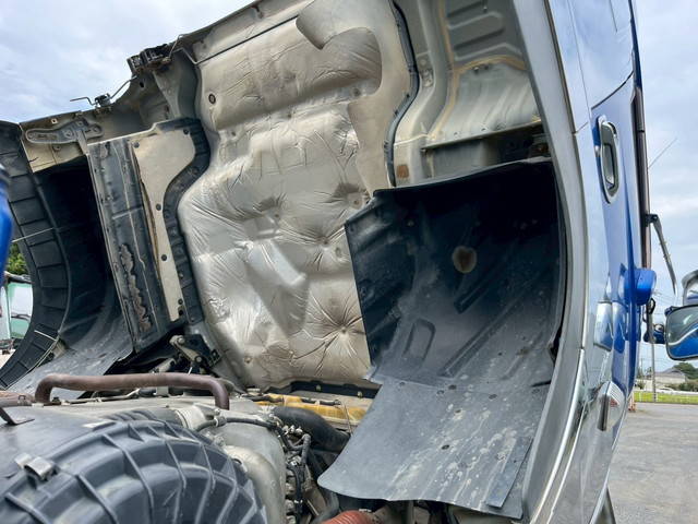 日野プロフィアダンプ大型（10t）[写真29]