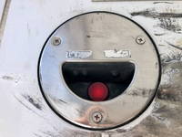 いすゞフォワード冷凍車（冷蔵車）中型（4t）[写真20]