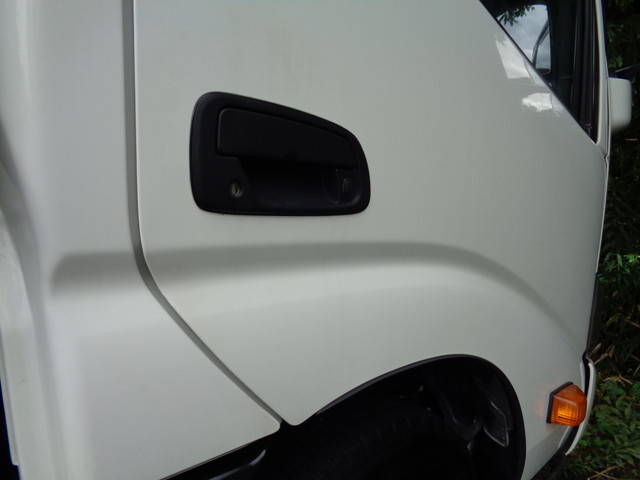 日野デュトロ平ボディ小型（2t・3t）[写真11]