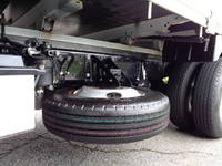 日野デュトロ平ボディ小型（2t・3t）[写真14]