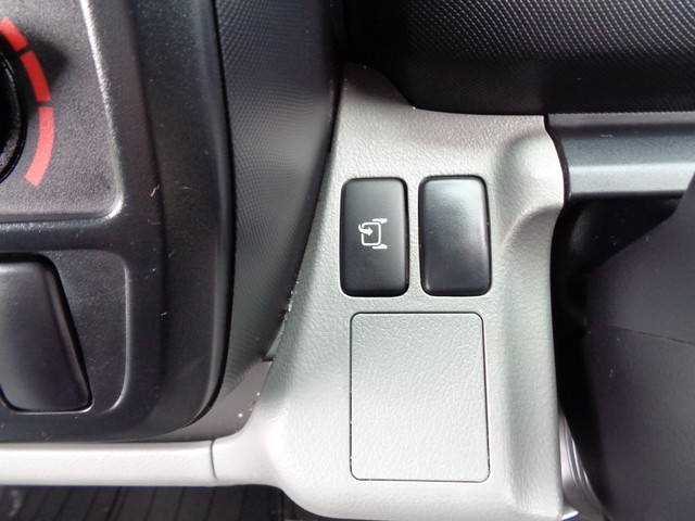 日野デュトロ平ボディ小型（2t・3t）[写真28]