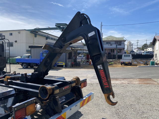 いすゞフォワードコンテナ専用車中型（4t）[写真10]