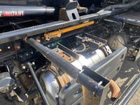 いすゞフォワードコンテナ専用車中型（4t）[写真19]