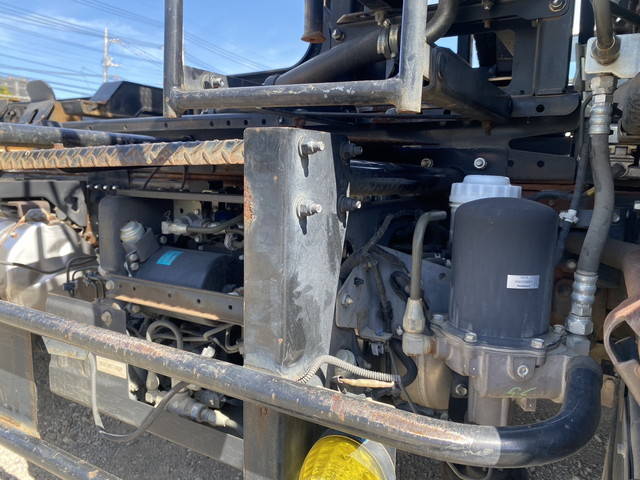 いすゞフォワードコンテナ専用車中型（4t）[写真19]