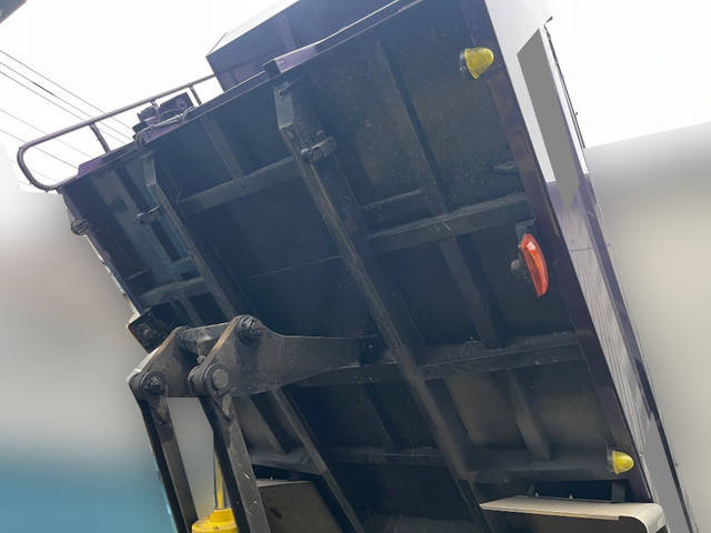 いすゞフォワードダンプ増トン（6t・8t）[写真11]