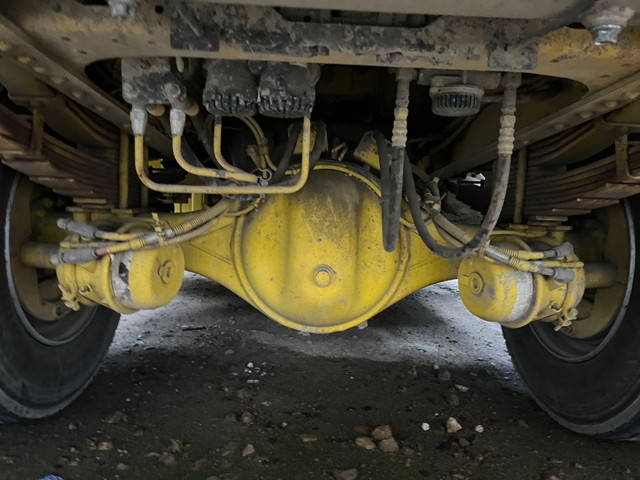 いすゞフォワードダンプ増トン（6t・8t）[写真23]