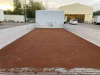 UDトラックスコンドルアルミブロック小型（2t・3t）[写真13]