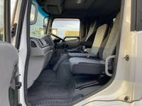 UDトラックスコンドルアルミブロック小型（2t・3t）[写真29]