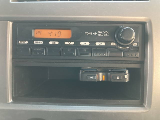 UDトラックスコンドルアルミブロック小型（2t・3t）[写真37]