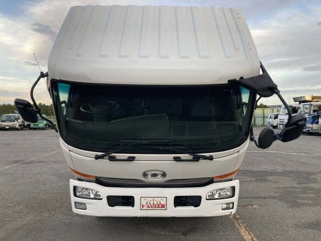 UDトラックスコンドルアルミブロック小型（2t・3t）[写真08]