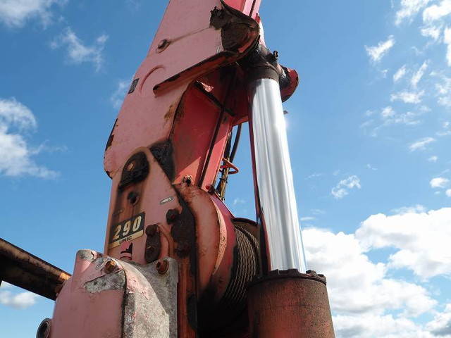 いすゞエルフクレーン4段小型（2t・3t）[写真12]