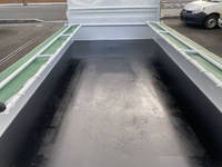 いすゞエルフダンプ小型（2t・3t）[写真09]