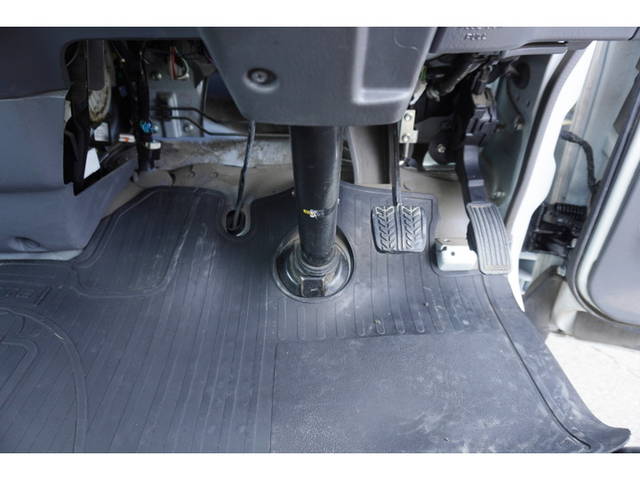 日産バネット平ボディ小型（2t・3t）[写真34]