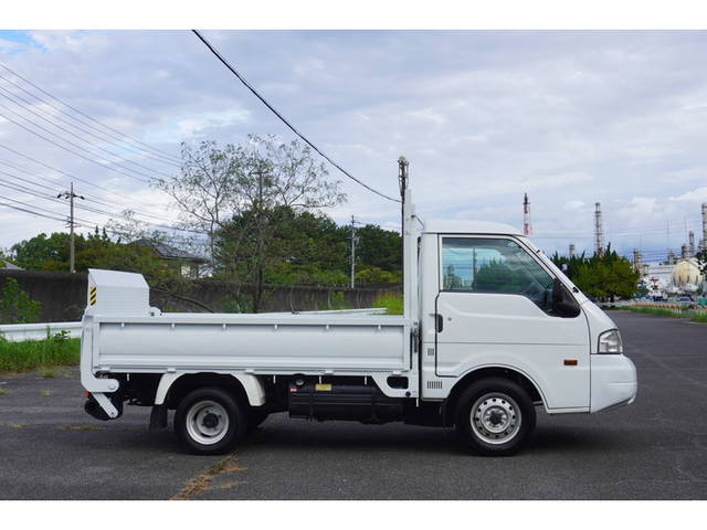 日産バネット平ボディ小型（2t・3t）[写真06]