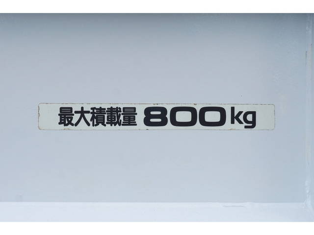 日産バネット平ボディ小型（2t・3t）[写真09]